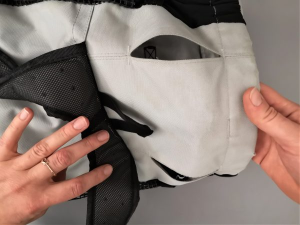 Detailaufnahme Dog Carrier Backpack von Amelia Nest